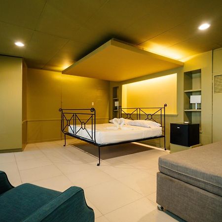 Jacobs Hill Tagaytay Panzió Tagaytay City Kültér fotó